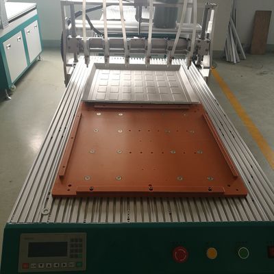 kopen Lijmdoseerrobot ontworpen voor automatische lijmdosering op 2 bij 2 verlichte paneelverlichtingsassemblages om de productie te optimaliseren online vervaardiging