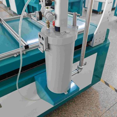 kupować Automatyczna maszyna do dozowania kleju z trzema osiami i szybkim dozowaniem silikonu, zasięg roboczy 600x600mm i sterownik PLC produkcja online