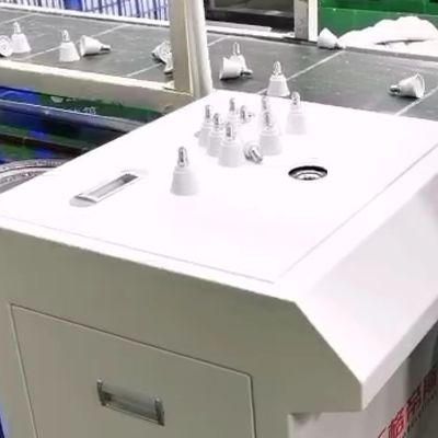 comprar E27 Base Máquina de Rivete Automático 100W Máquina de Rivete Automático 2500PCS/H fabricação em linha