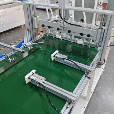 Buy Multi Heads Gluing Dispenser 300pcs/H - 500pcs/H Silicone Dispensing Systems On Line online manufacture