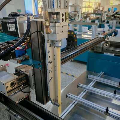 acheter Machine de mise en pot de colle offrant des performances de distribution de colle pour optimiser la mise en pot de batterie lithium-ion et la cohérence de production fabrication en ligne