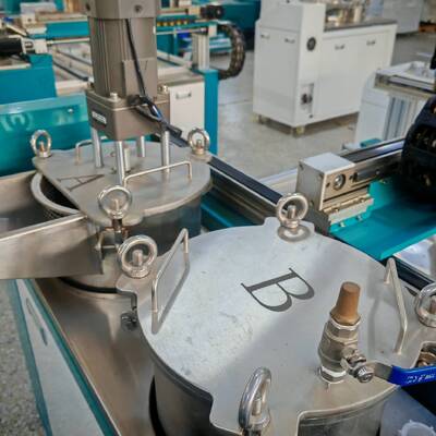 comprar Equipo de colocación de epoxi de grado industrial para ensamblaje de divisores de altavoces fabricación en línea