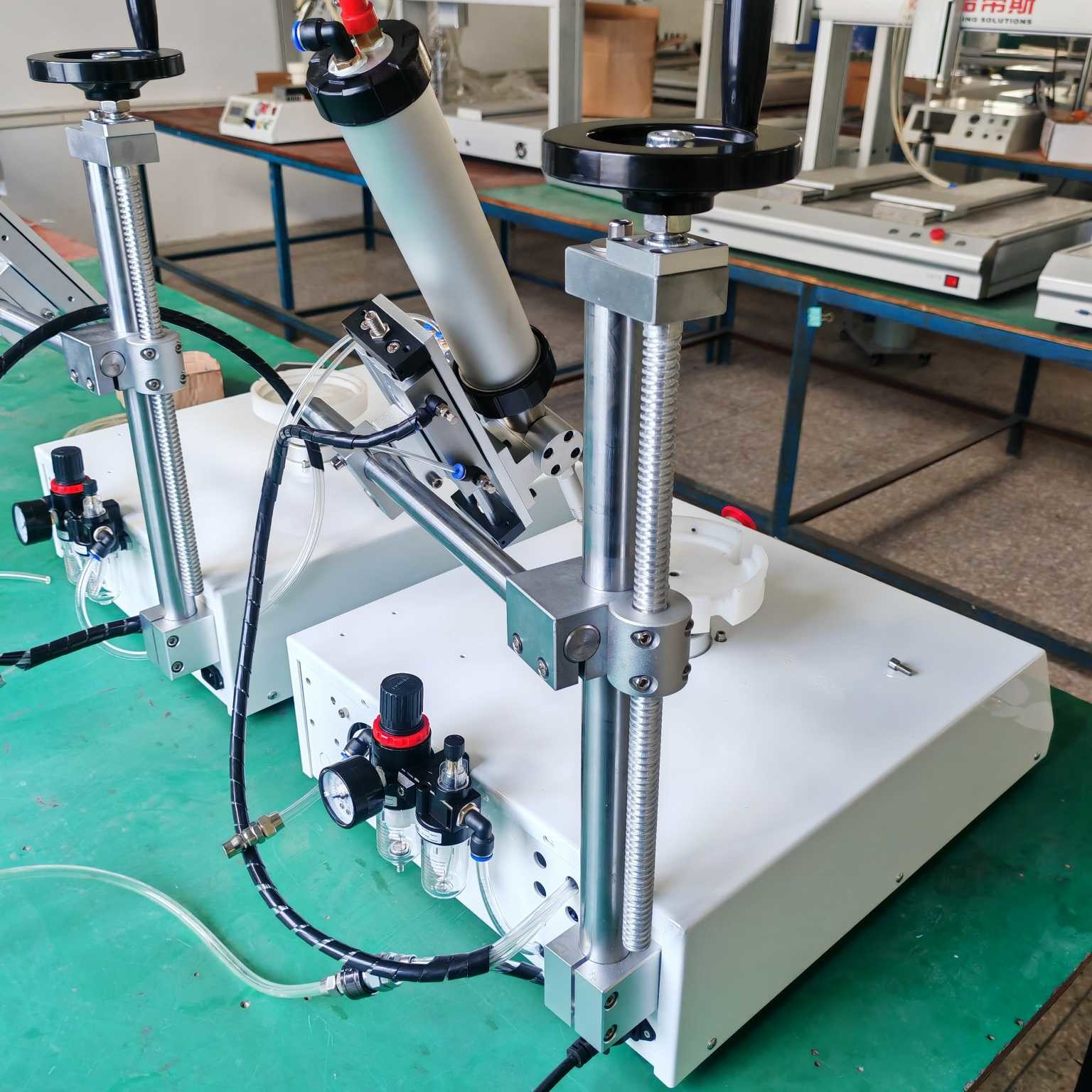 Automatic Glue Dispensing Machine with Eight Station Revolution Disc ...