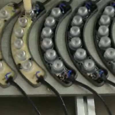 Black Silicone Automatic Glue Dispensers 3 Axis Robotic Dispensing Systems For Undergrund Lamp